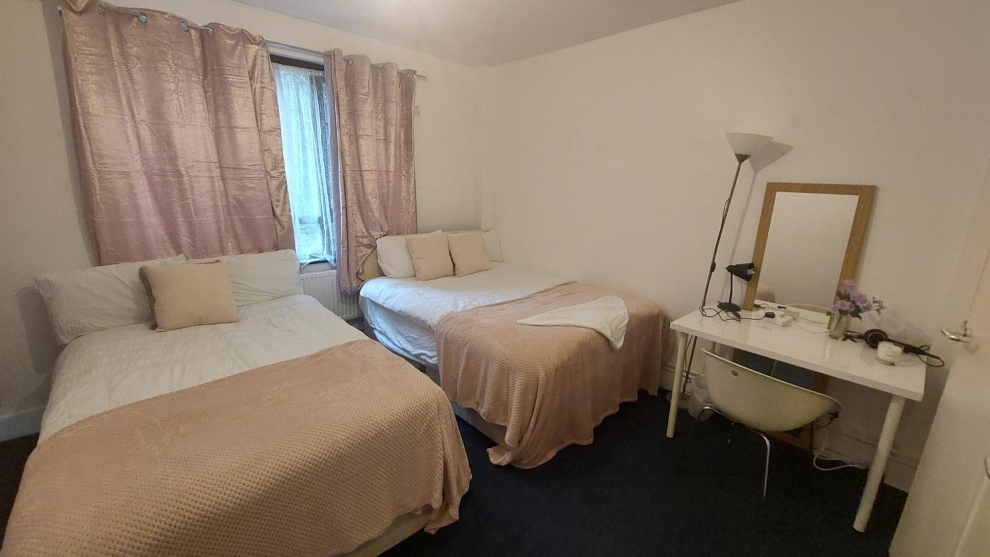 לונדון Sandfield Private Rooms In King'S Cross St Pancras מראה חיצוני תמונה